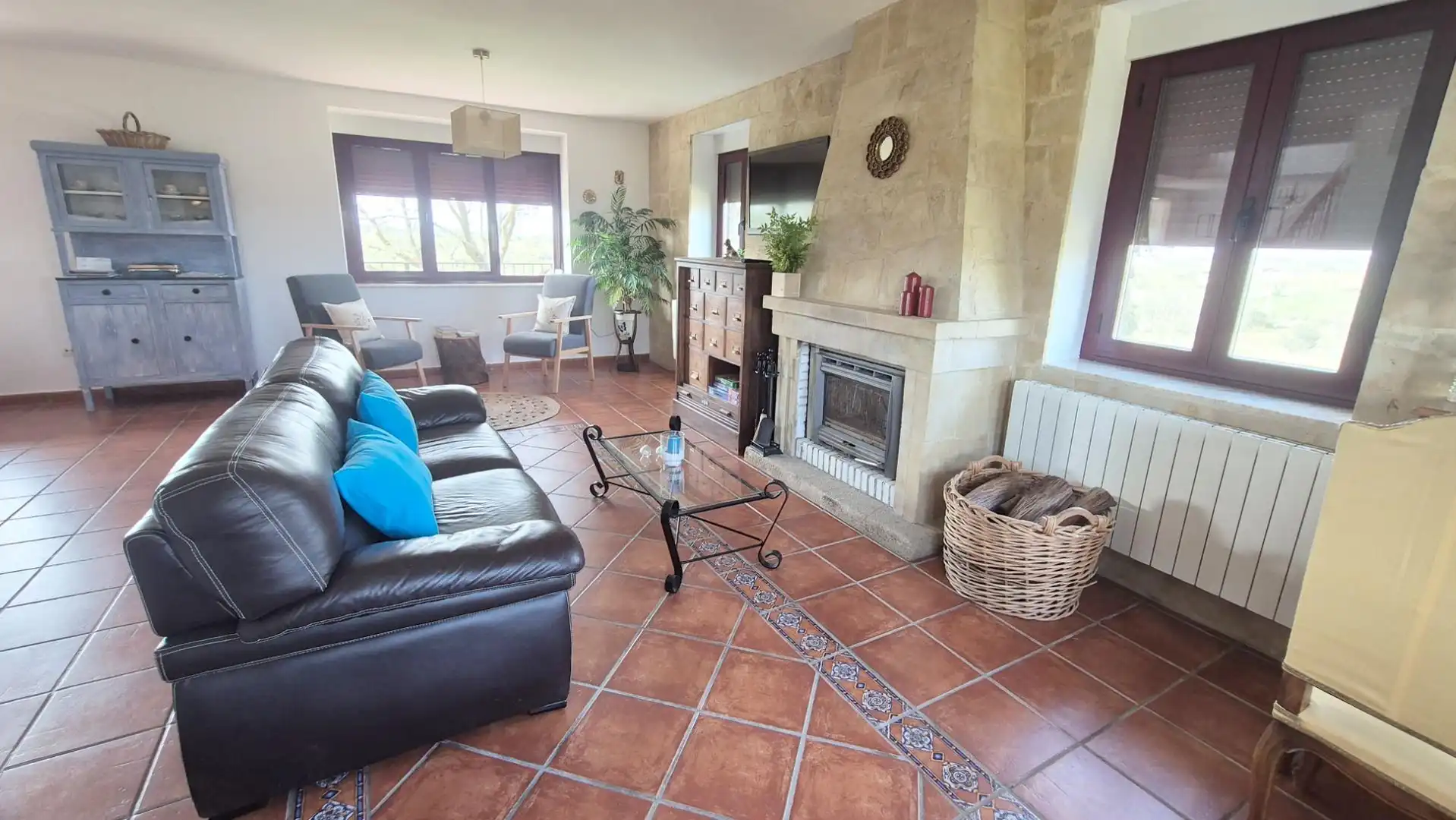 Sala de estar de Casa o chalet en venta en Cipérez con Piscina