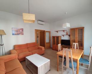 Sala d'estar de Apartament de lloguer en Ciudad Real Capital amb Aire condicionat, Calefacció i Moblat