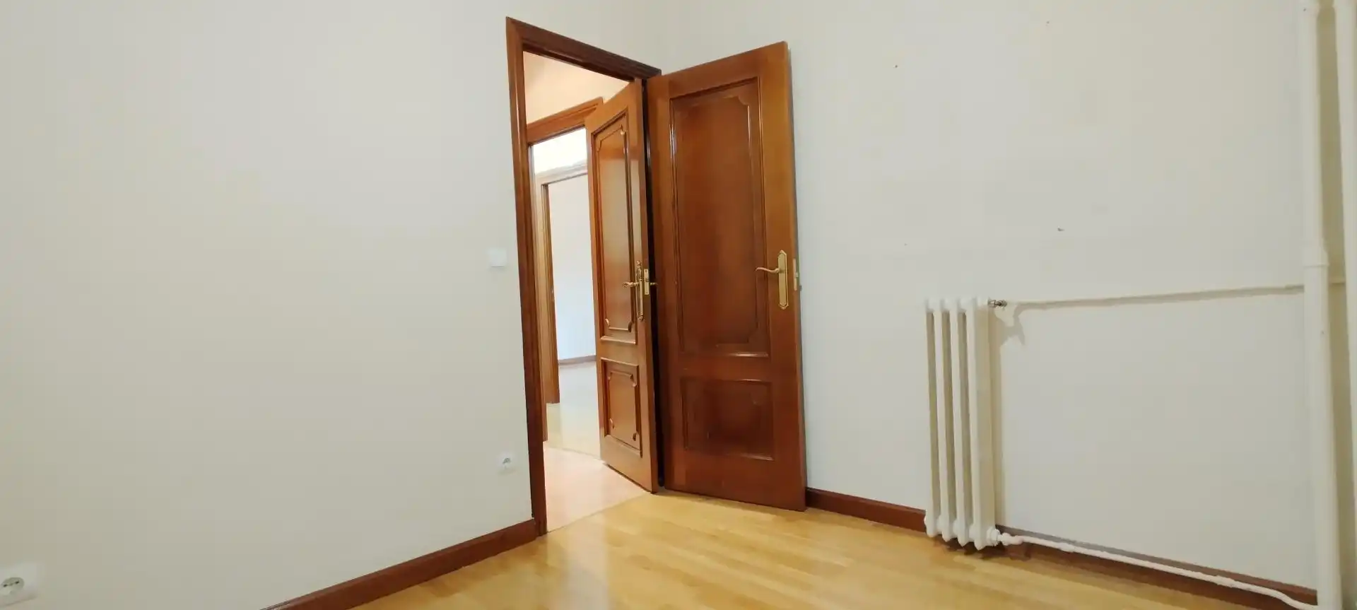 Flat for rent in Plaza ESPAÑA, Caño Argales