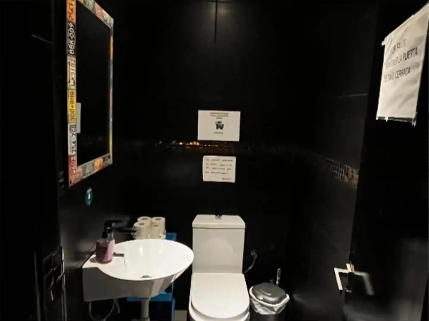 Bathroom of Office for rent in Eivissa