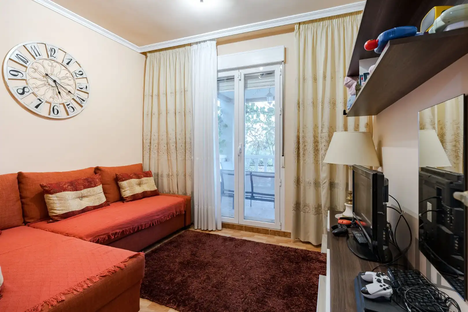 Bedroom of Houses for sale in Fuentenovilla  with Air Conditioner, Heating and Private garden