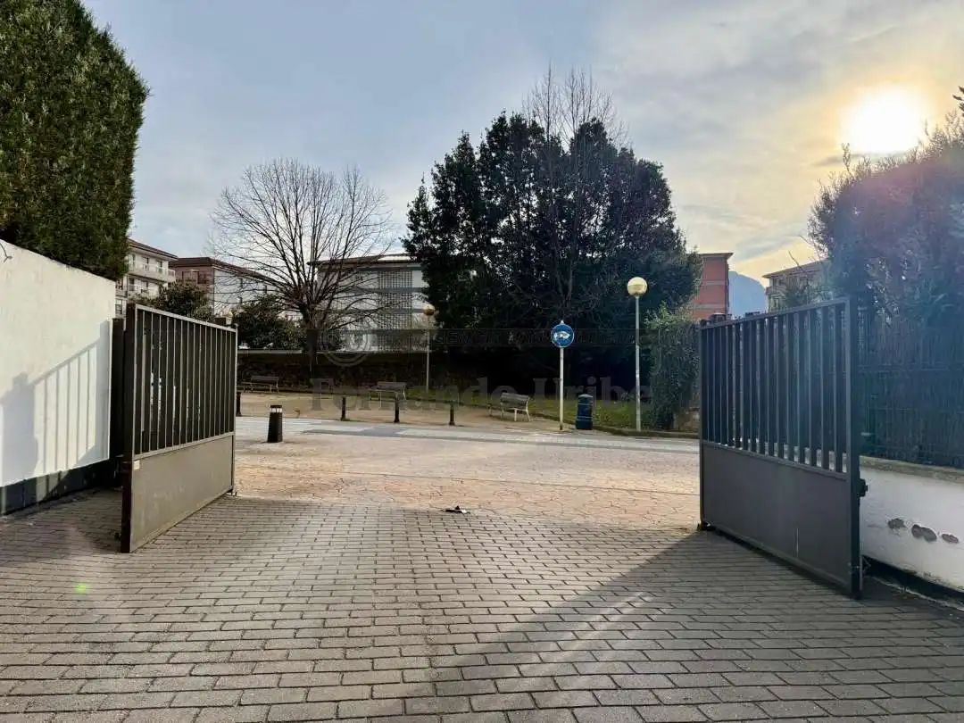 Garaje en venta en Zubiaurrea Kalea, Durango