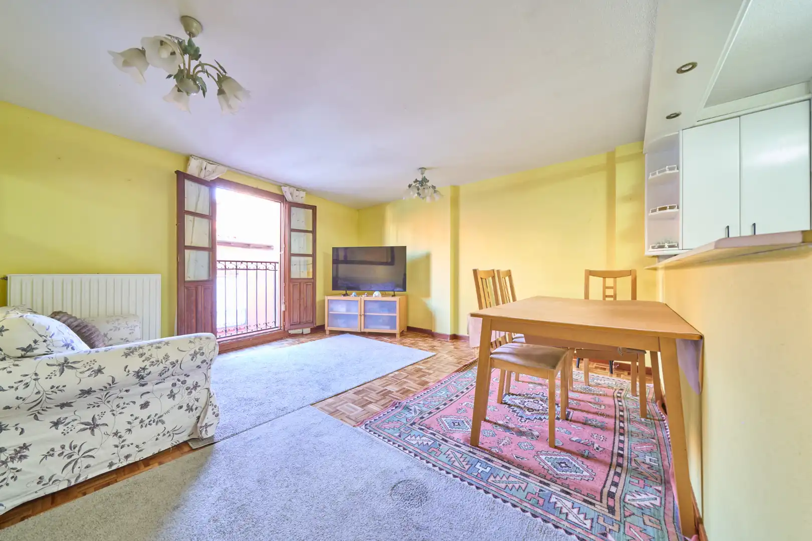 Flat with terrace for sale in Nueva Dentro-Juderia Kalea