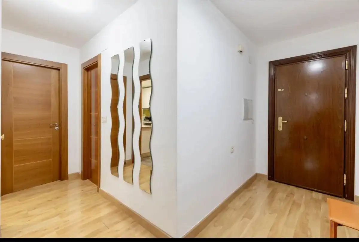 Flat for rent in Granada  with Air Conditioner, Heating and Furnished