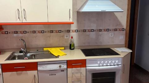 Foto 3 de Casa adosada en venda a Torre los Negros, Teruel