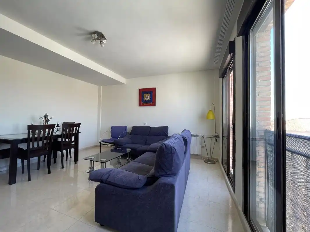 Sala de estar de Dúplex en venta en Recas con Calefacción, Terraza y Trastero