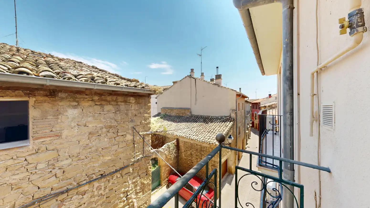 Balcony of Houses for sale in Tafalla  with Heating, Parquet flooring and Terrace