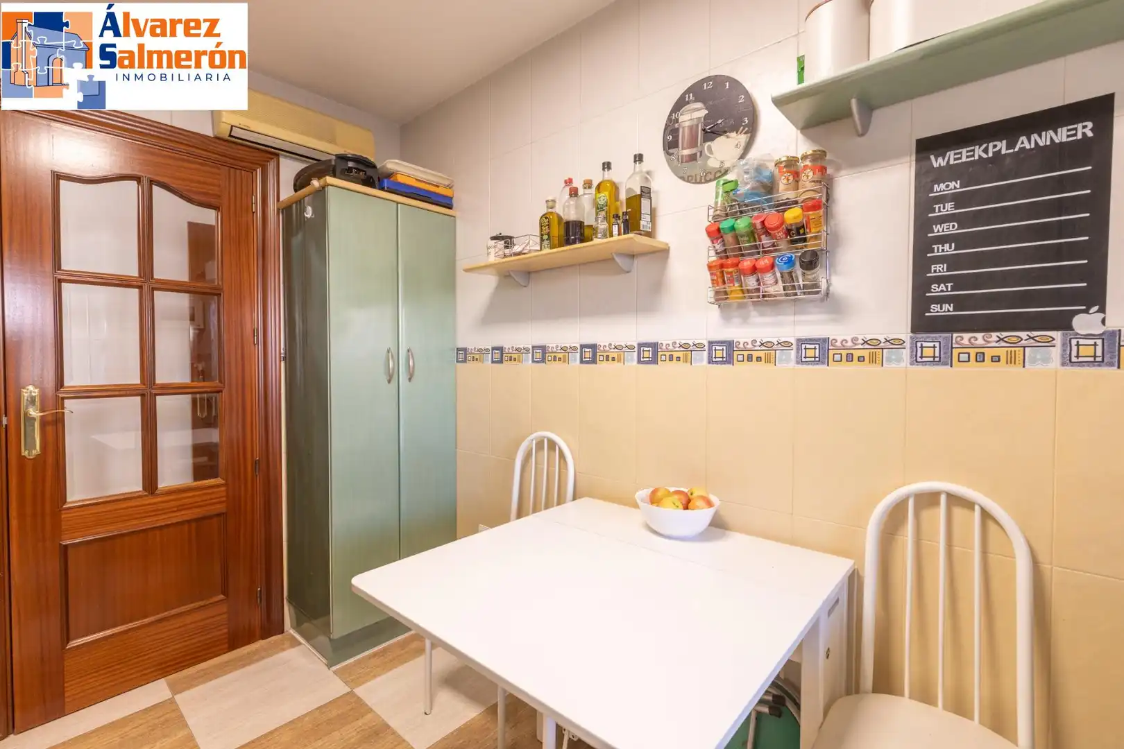 Cuina de Casa o xalet en venda en Armilla amb Aire condicionat i Terrassa