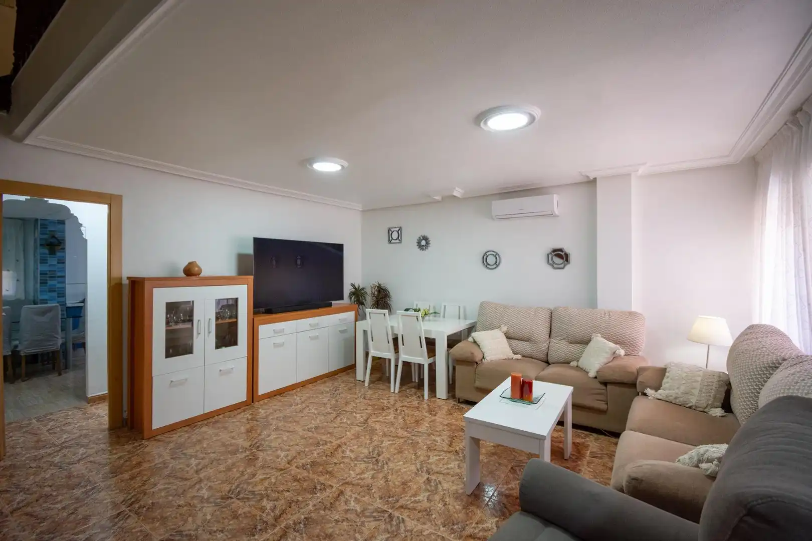 Sala de estar de Casa adosada en venta en Cartagena con Aire acondicionado, Calefacción y Jardín privado