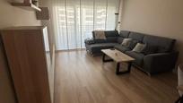 Living room of Flat for sale in  Zaragoza Capital  with Air Conditioner, Heating and Parquet flooring