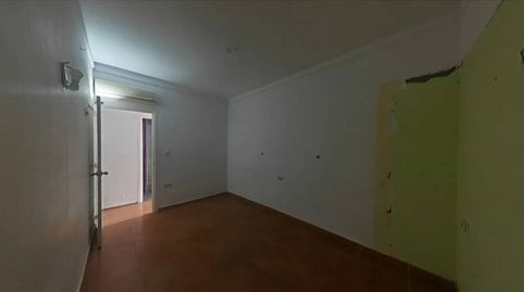 Foto 4 de Piso en venta en Calle Ausiàs March, Progrés - Pep Ventura, Badalona
