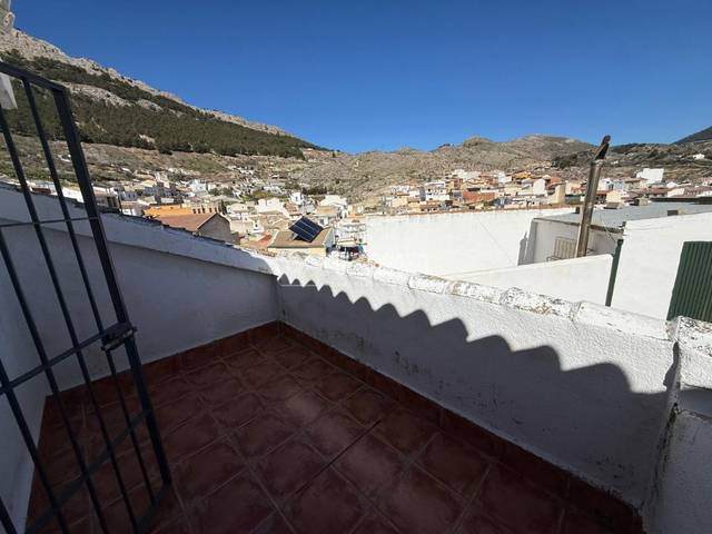 Finca rústica en Venta en Pegalajar