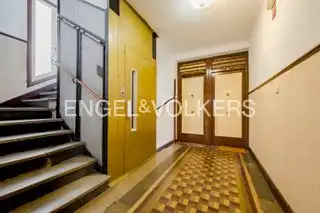 Flat for rent in Madrid  with Air Conditioner, Heating and Furnished