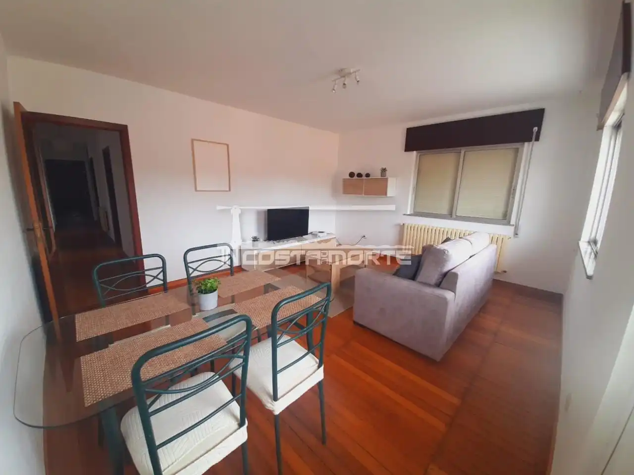 Sala d'estar de Pis en venda en Mazaricos amb Calefacció, Parquet i Moblat