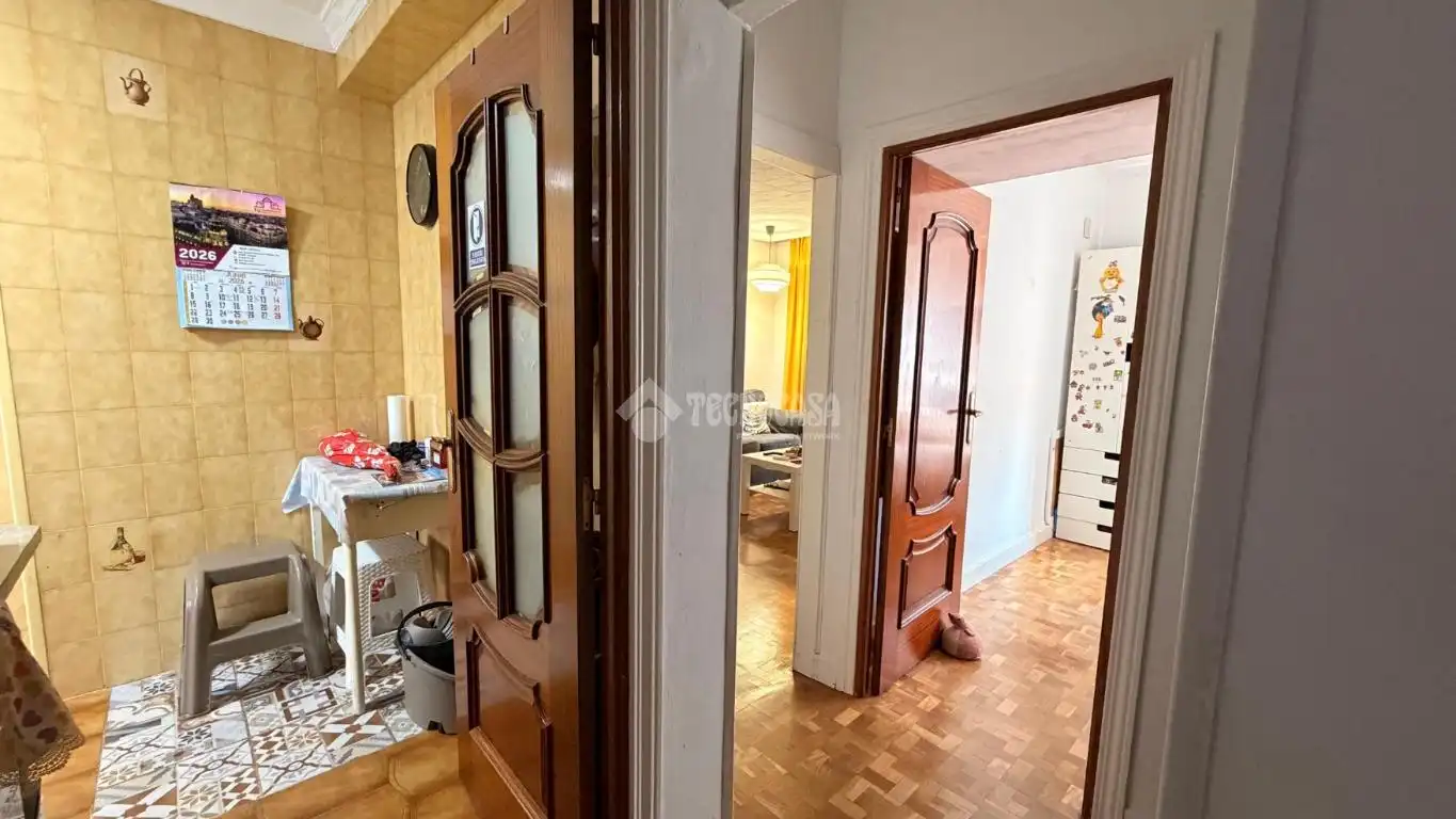 Bedroom of Flat for sale in Madrid