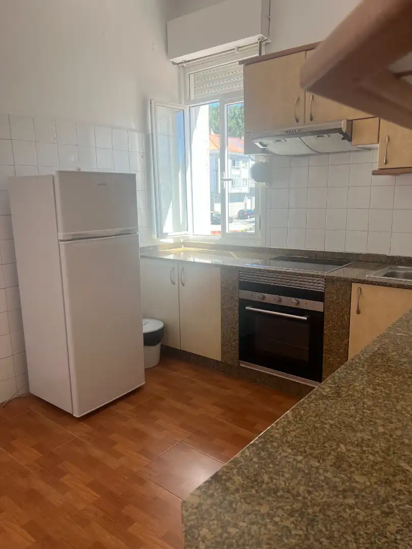 Cocina de Apartamento en venta en Baiona con Calefacción, Terraza y Trastero