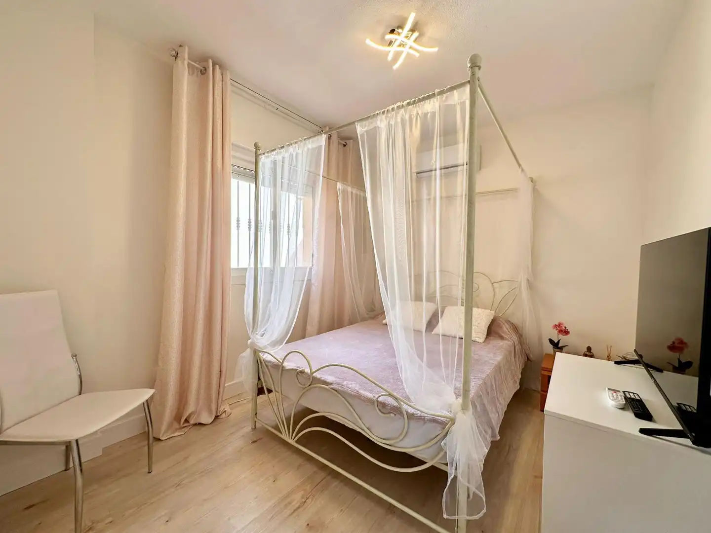 Casa adosada en venta en La Envía