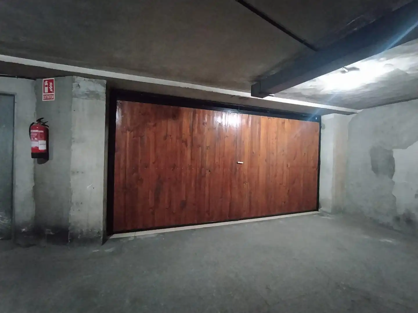 Parking de Dúplex en venta en Ponferrada con Calefacción, Parquet y Trastero