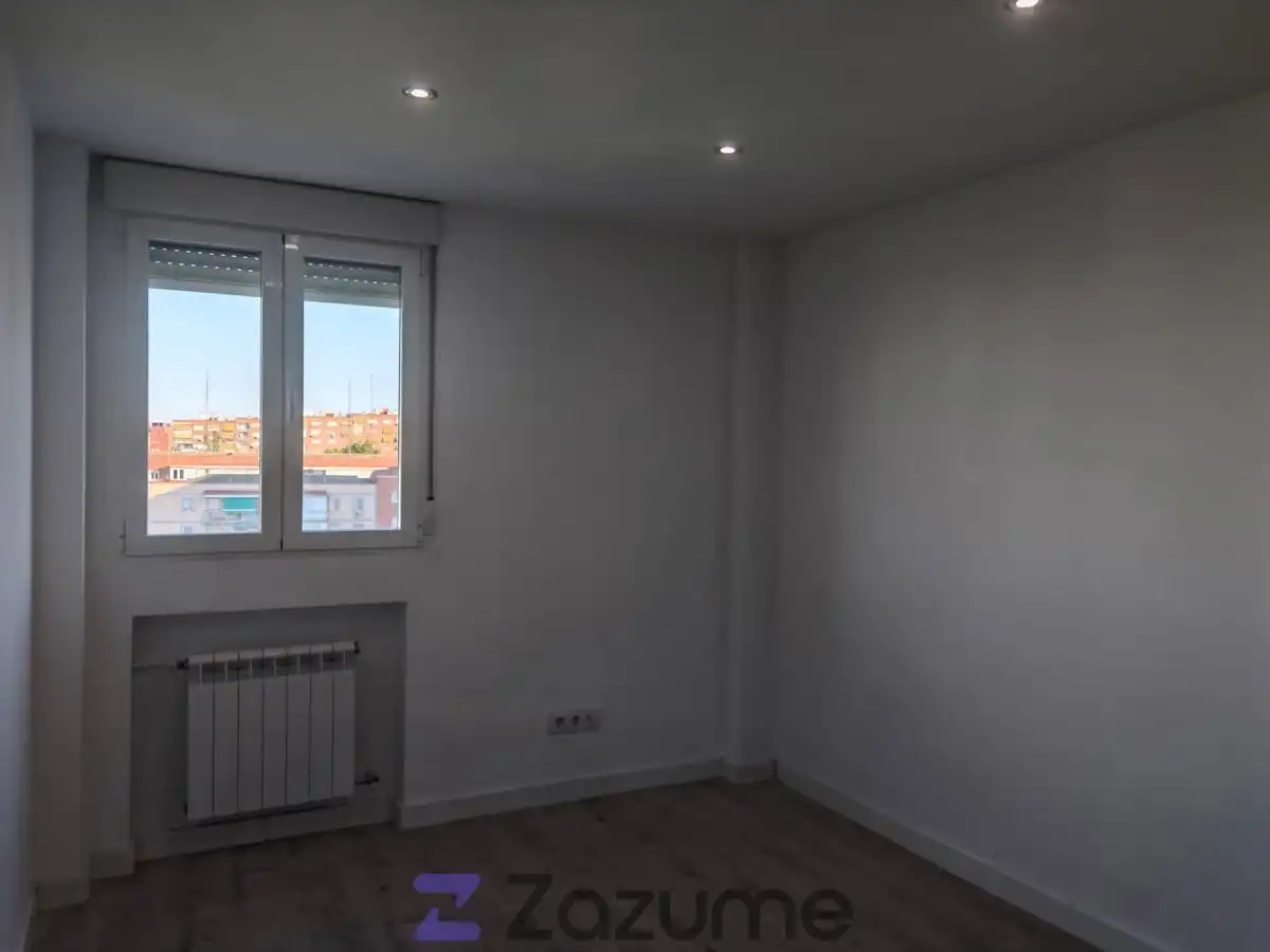 Bedroom of Flat for rent in Alcorcón  with Air Conditioner, Heating and Terrace