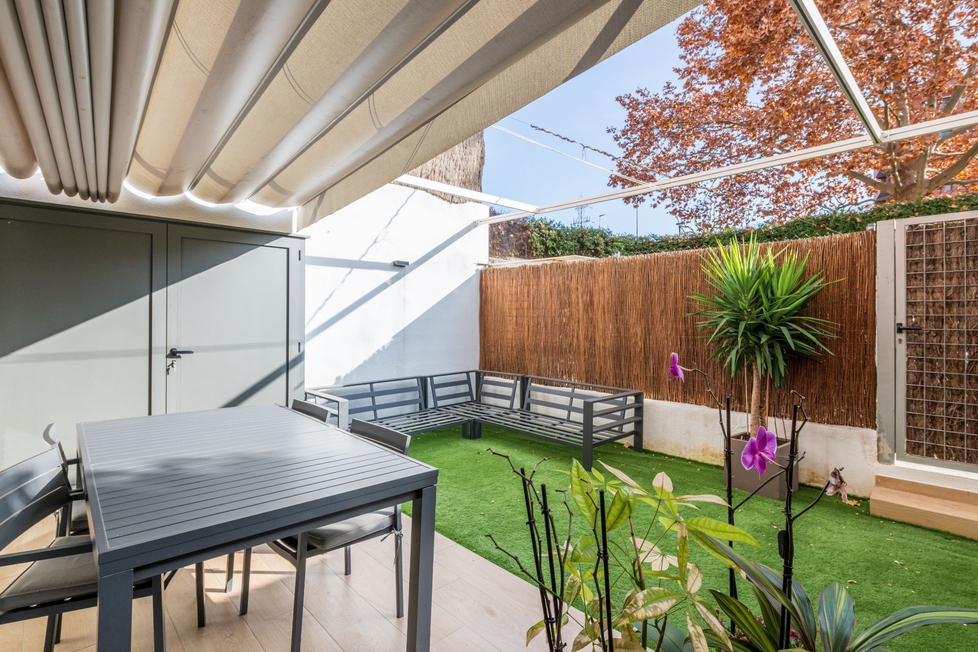 Terrassa de Pis en venda en Sant Feliu de Llobregat amb Aire condicionat, Calefacció i Jardí privat