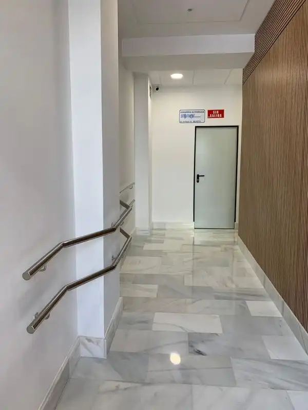 Piso con ascensor en alquiler en Carrer d'Emili Baró 39, imagen 4