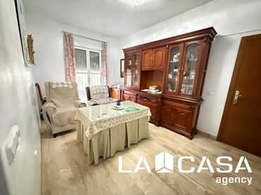 Erdgeschosswohnung mit Aufzug zum Verkauf in Centro - Doña Mercedes