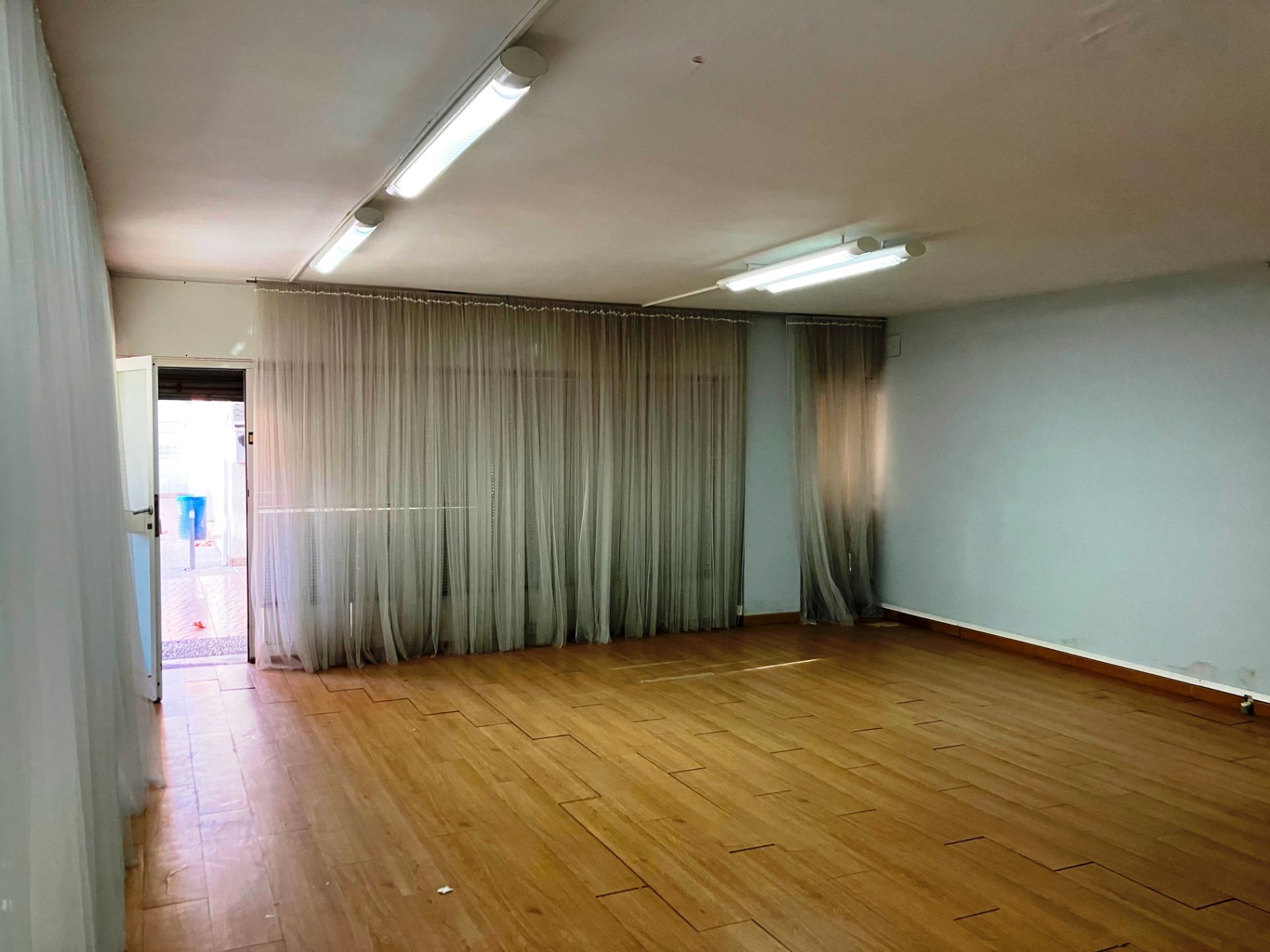 Premises for sale in El Masnou