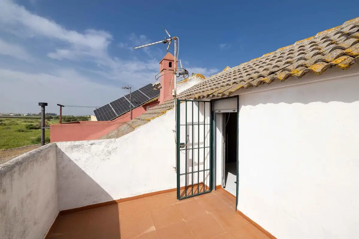 Terrassa de Casa adosada en venda en Castilleja de la Cuesta amb Aire condicionat, Calefacció i Terrassa