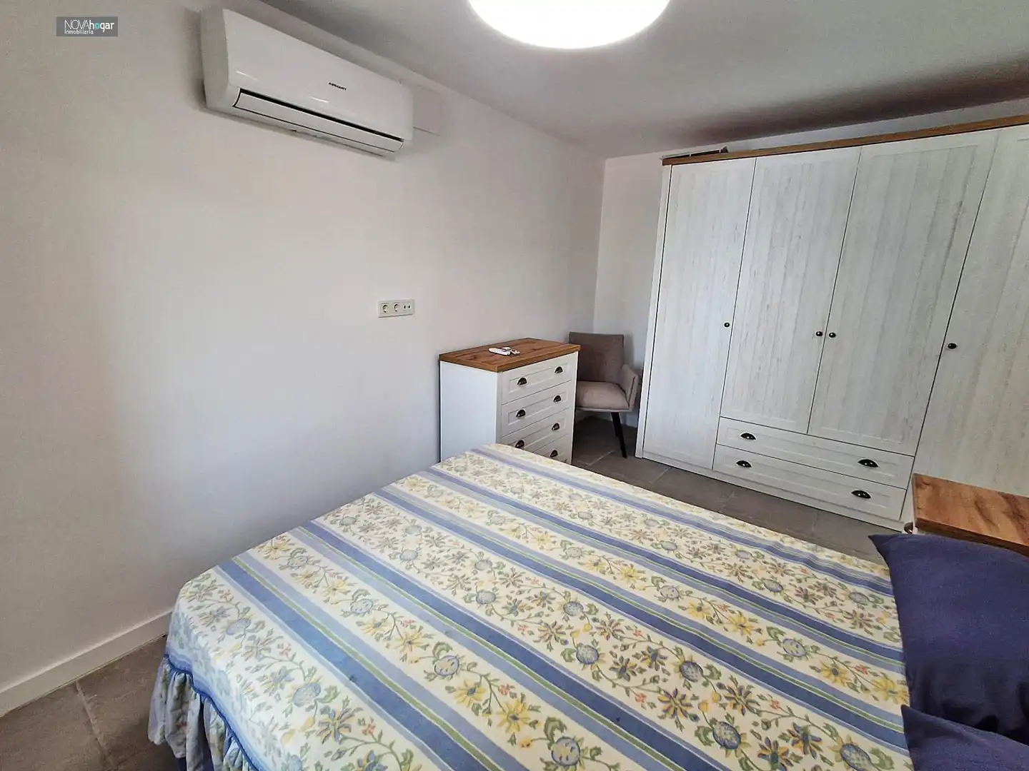 Habitación de Piso de alquiler en Málaga con Aire acondicionado, Calefacción y Jardín privado