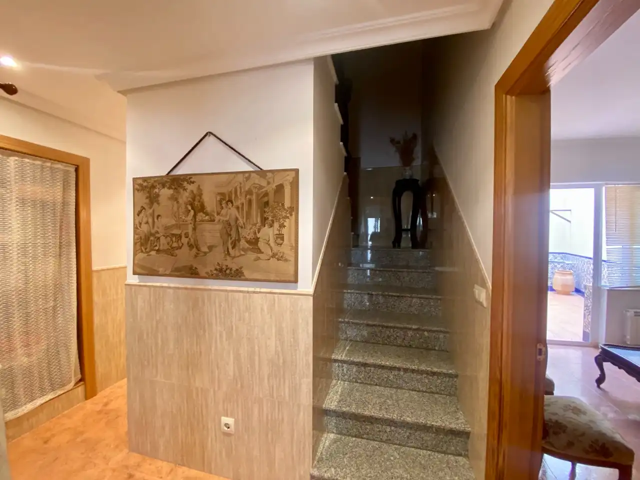 Casa adosada en venda en Calzada de Calatrava amb Aire condicionat, Terrassa i Moblat