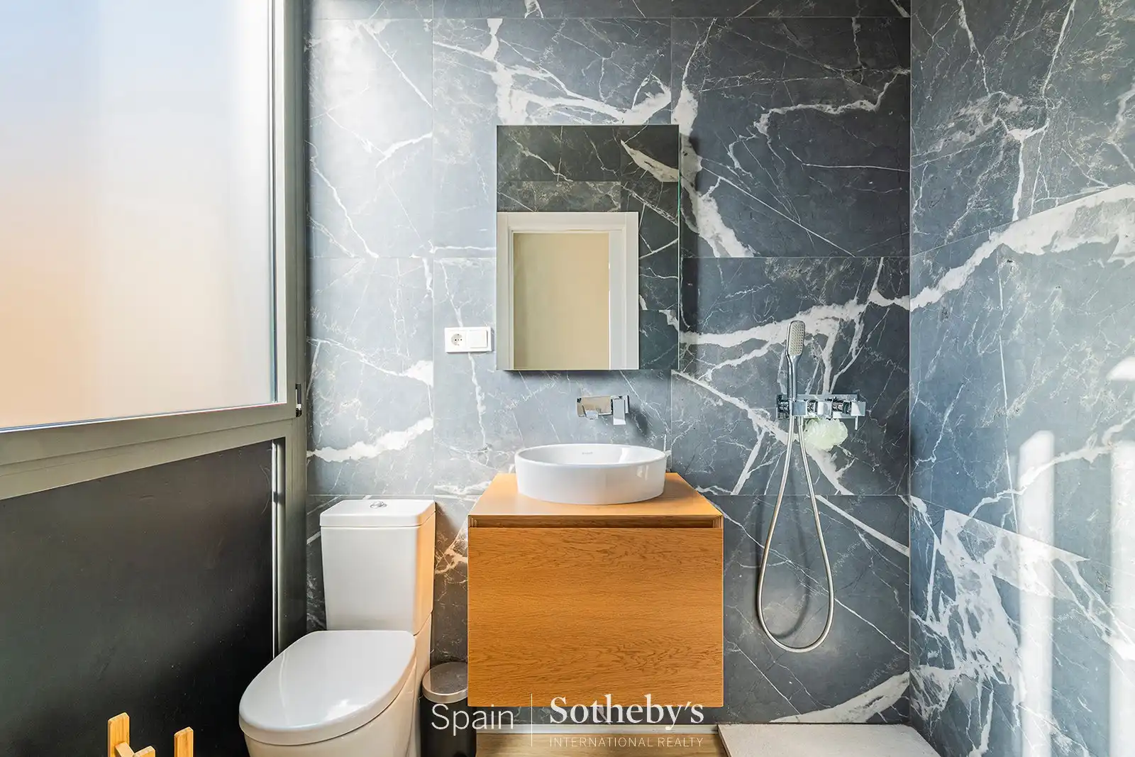 Apartament amb ascensor en venda a Gran Via de les Corts Catalanes, imagen 18