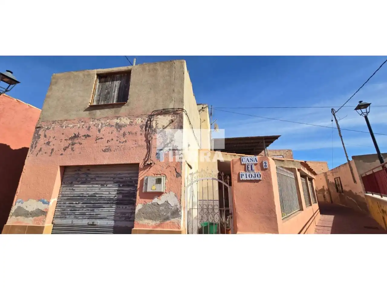 Adossat en venda a Calle Ferrer