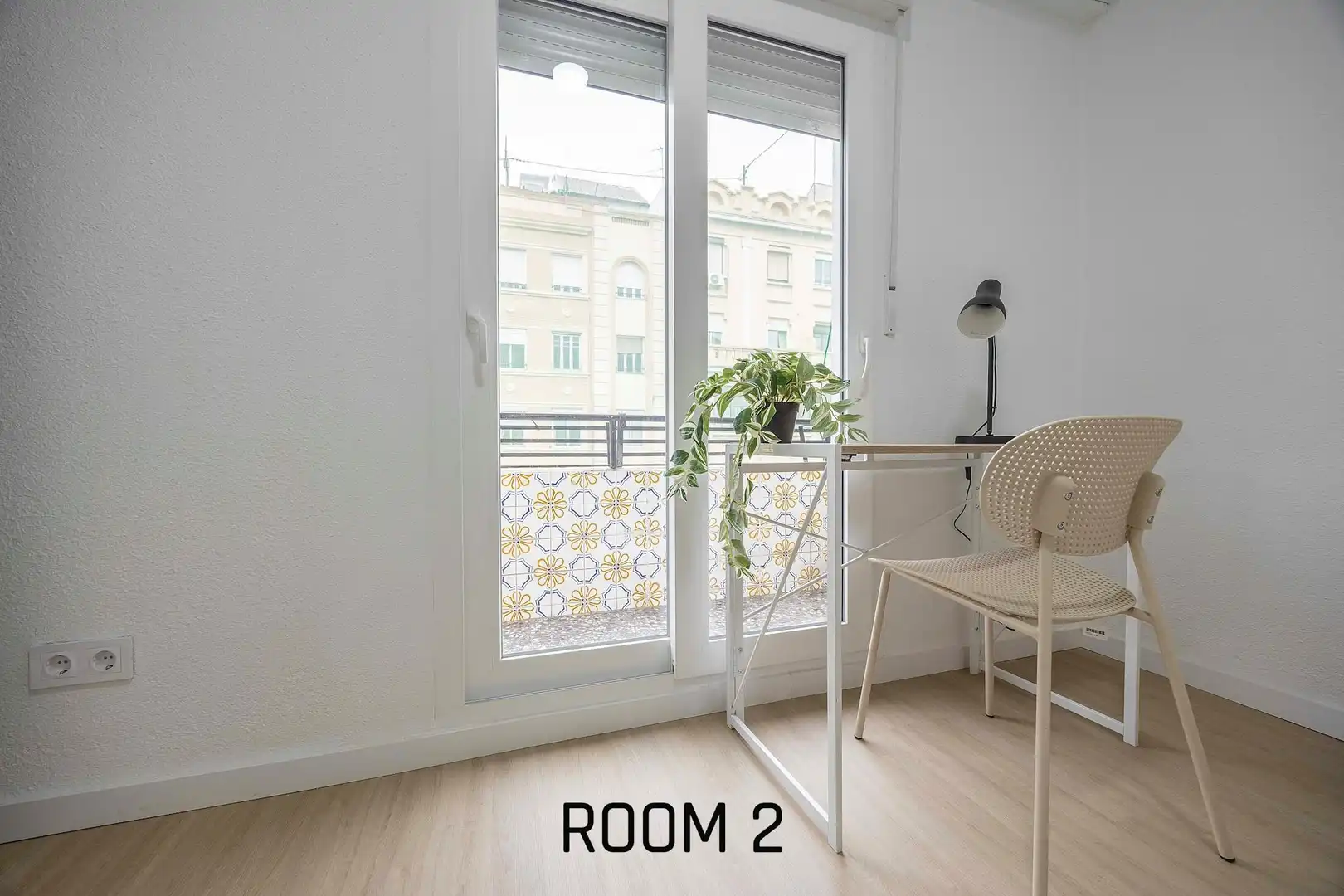 Bedroom of Flat for share in Valencia  with Air Conditioner, Heating and Furnished