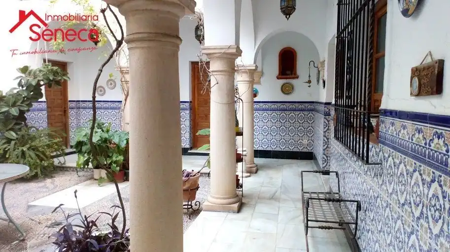 Casa o chalet en venta en Casco Histórico - Ribera - San Basilio