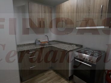 Pis amb balcó en venda a Centre - Cordelles