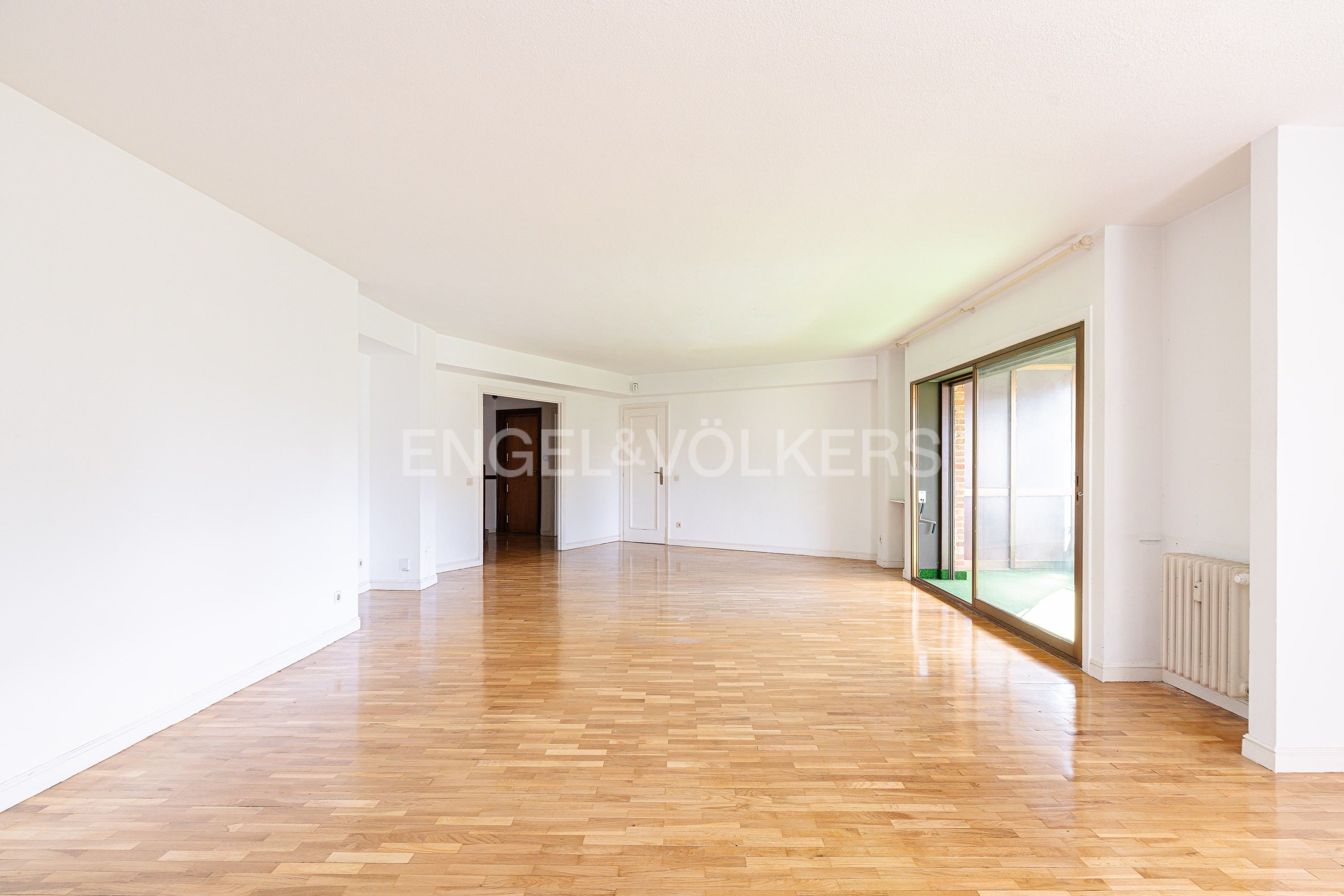 Sala de estar de Apartamento de alquiler en Majadahonda con Aire acondicionado, Calefacción y Jardín privado