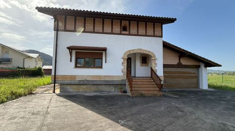 Foto 2 de Casa o xalet en venda a Del Pedrero, Bárcena de Cicero, Cantabria