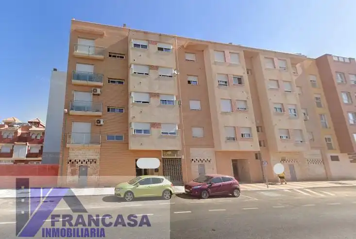 Vista exterior de Piso en venta en Roquetas de Mar