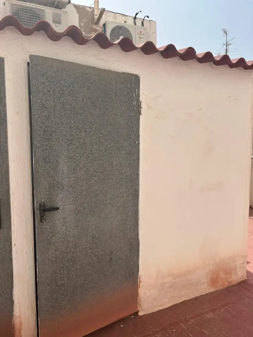 Außenansicht von Wohnung zum Verkauf in Elche / Elx mit Klimaanlage, Heizung und Abstellraum