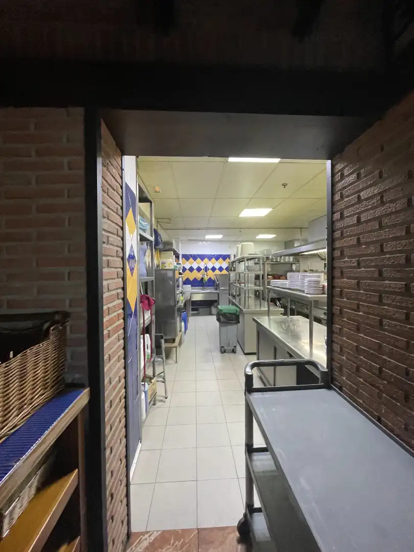 Cocina de Local en venta en Monda con Aire acondicionado, Calefacción y Terraza