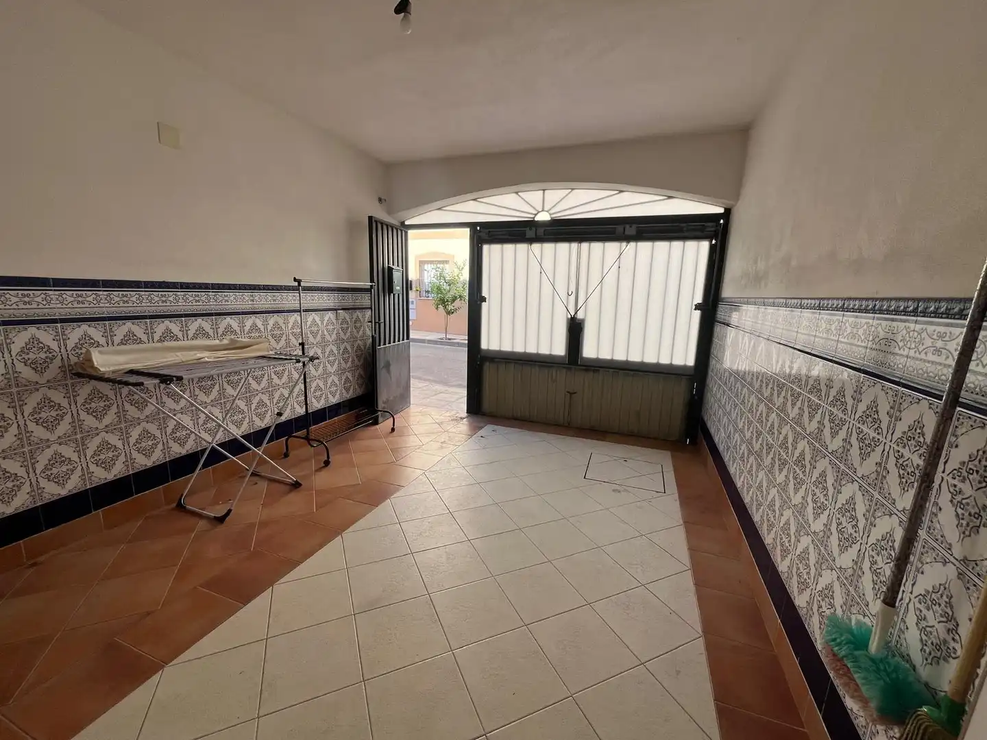 Casa adosada en venda en Cáceres amb Aire condicionat, Calefacció i Terrassa