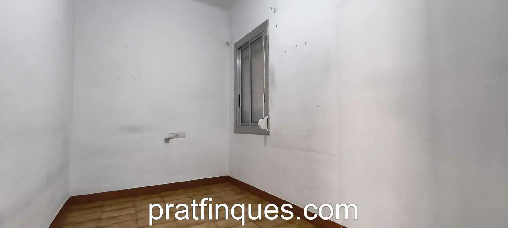 Flat for sale in Sagnier - Plaça de Catalunya