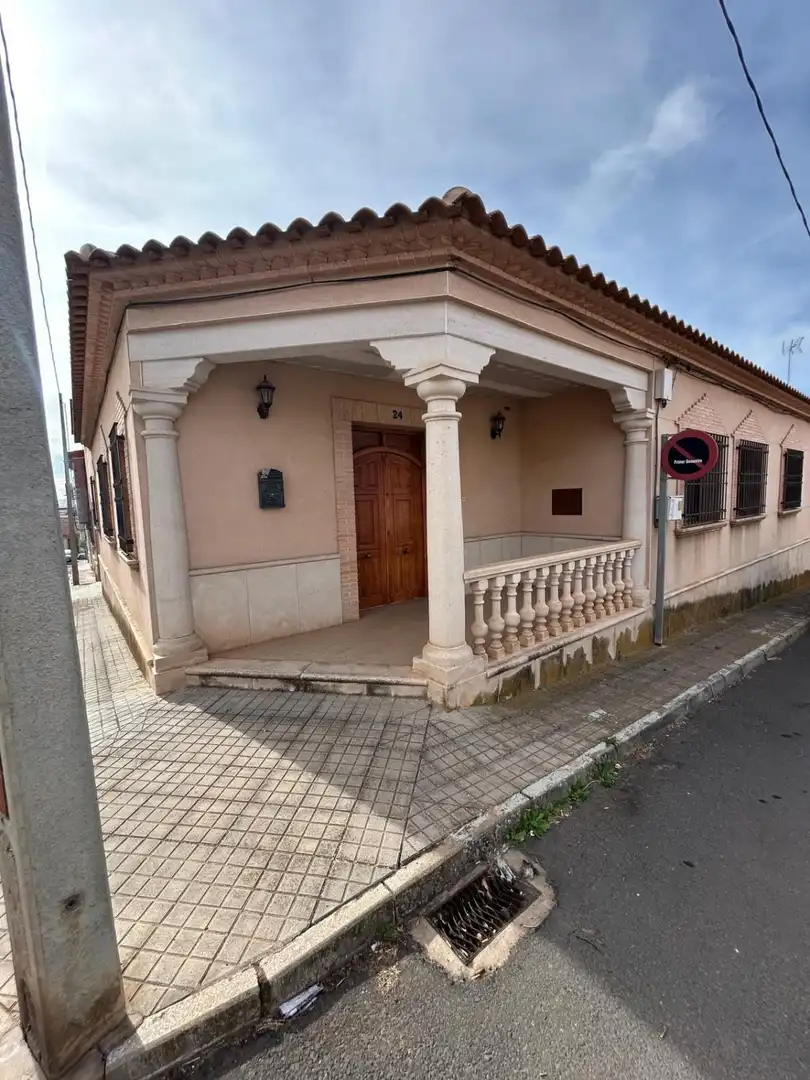 Casa o chalet en venta en Calle Ermita, 24, Bolaños de Calatrava