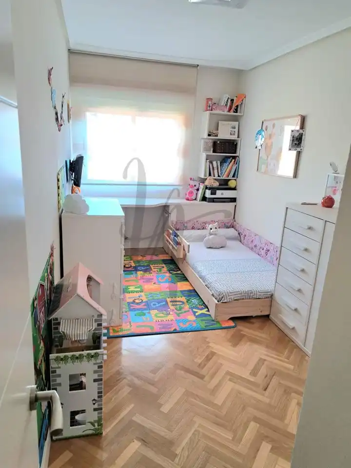 Habitación de Piso en venta en Madrid con Aire acondicionado, Calefacción y Parquet