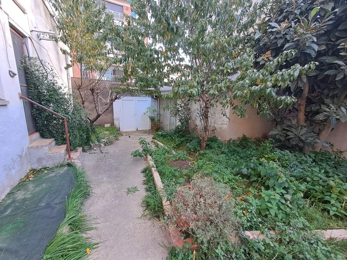 Jardí de Casa o xalet en venda en Sabadell amb Aire condicionat, Jardí privat i Terrassa