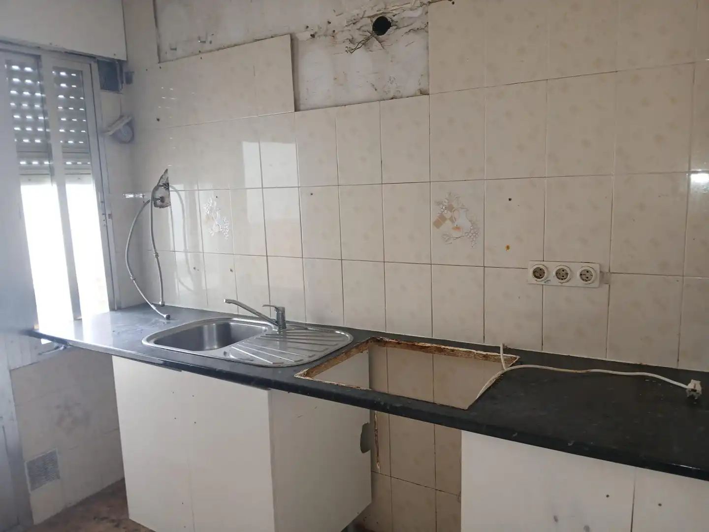 Cuina de Pis en venda en Cobeja amb Terrassa, Moblat i Alarma