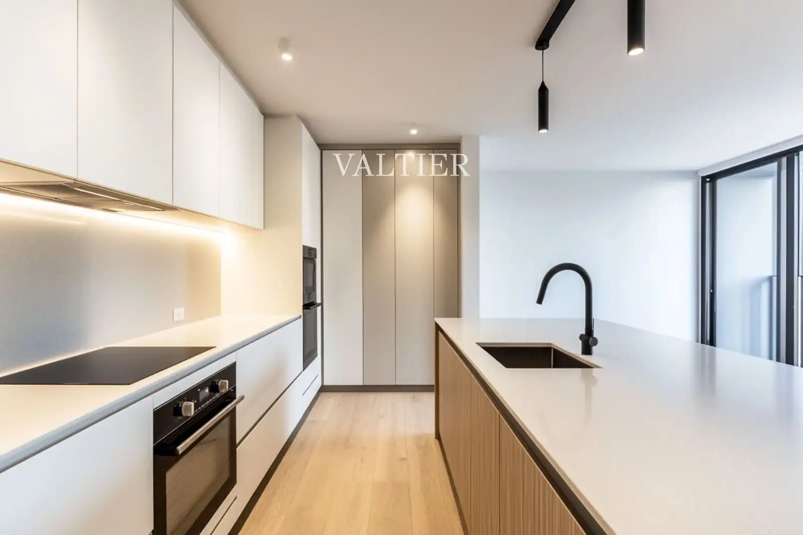 Kitchen of Flat for sale in Madrid  with Air Conditioner and Terrace