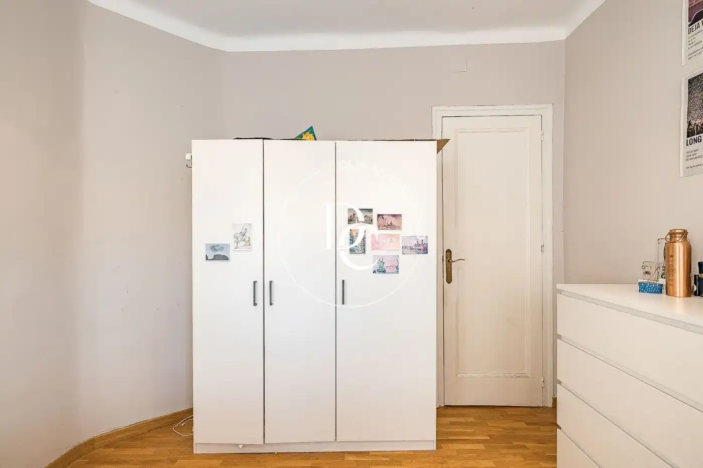 Habitación de Piso en venta en Barcelona con Aire acondicionado y Calefacción