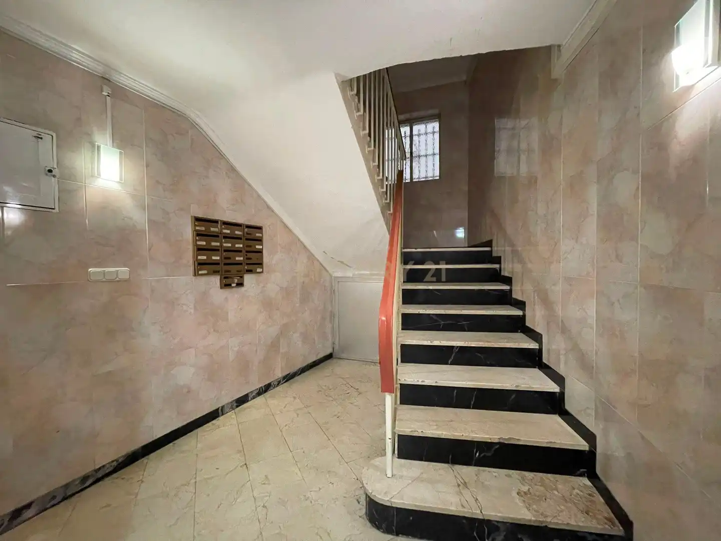Apartments for rent in Granada  with Air Conditioner, Washing machine and Balcony