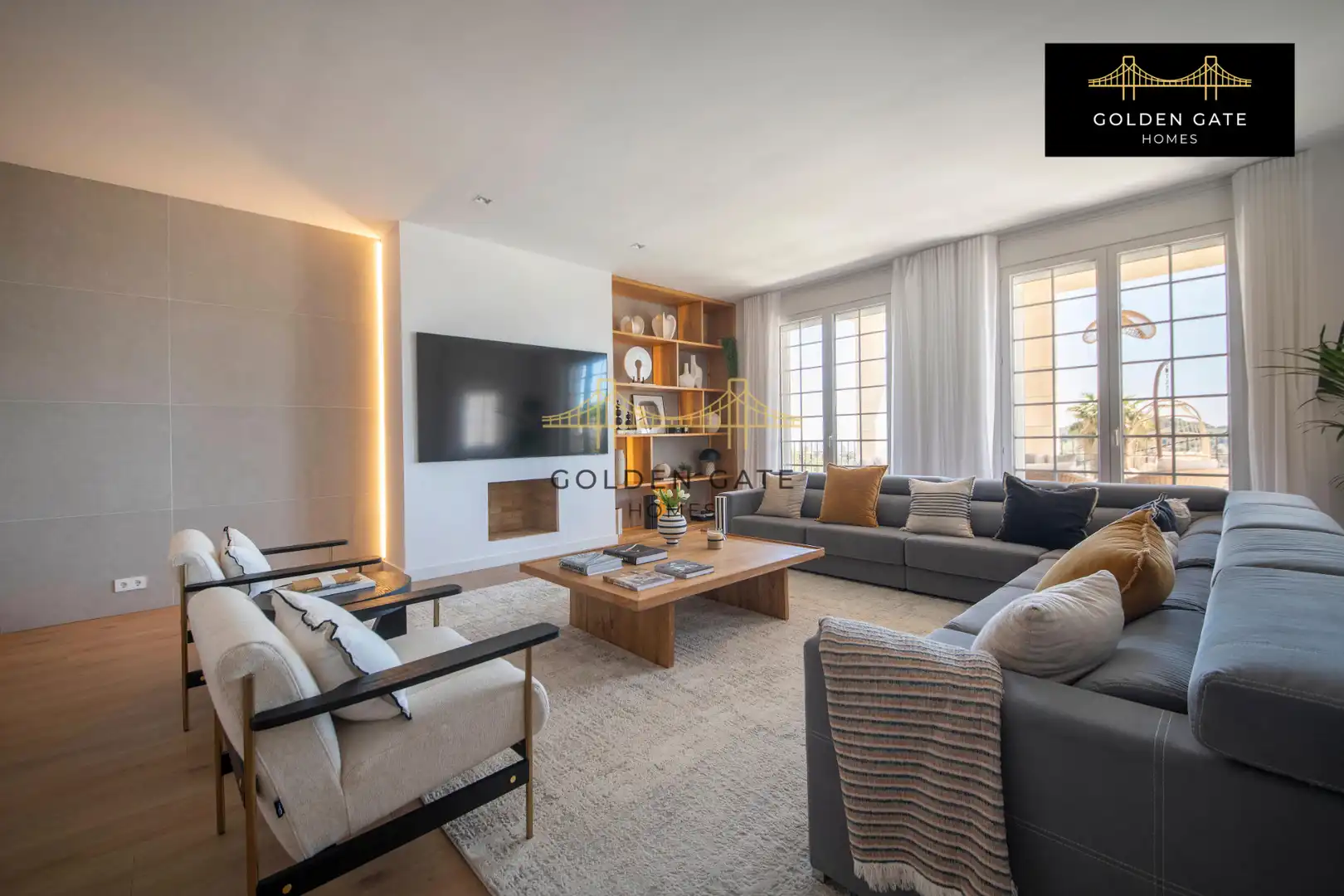 Sala de estar de Casa o chalet en venta en Badalona con Aire acondicionado, Calefacción y Jardín privado